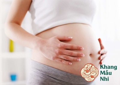 Xoa bụng có gây động thai không?