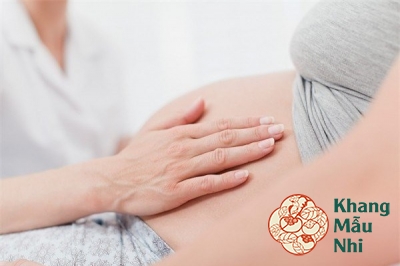 Ra máu khi mang thai tháng cuối: Mẹ bầu cần chuẩn bị những gì?